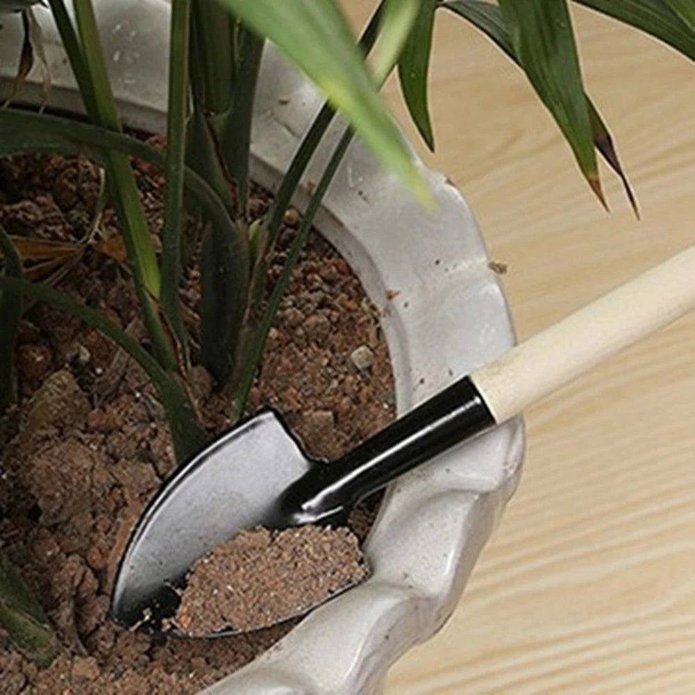 3Pcs Shovel Rake Spade Set Small Rake Shovel Spade Multifunction Garden Tool Sets Wooden Handle Hand Planting Tools for Kids